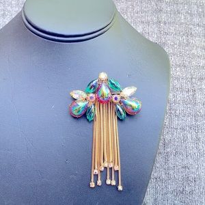Vintage multi colored brooch w/ dangling crystal